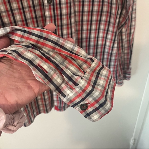 UNTUCKit Men’s Plaid Button Down Slim Fit Medium Red - Picture 5 of 9